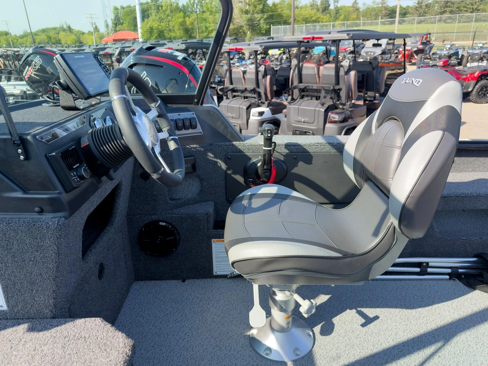 2025 Lund 1775 Impact Xs Sport