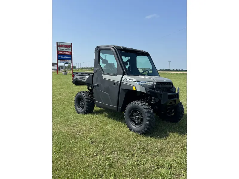 2027 Polaris Ranger XP 1000 CAB, Avalanche Gray