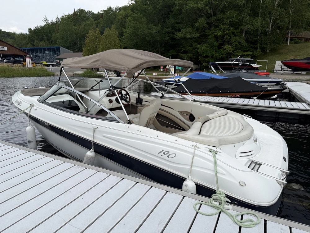 2005 Doral Boats 190 alt