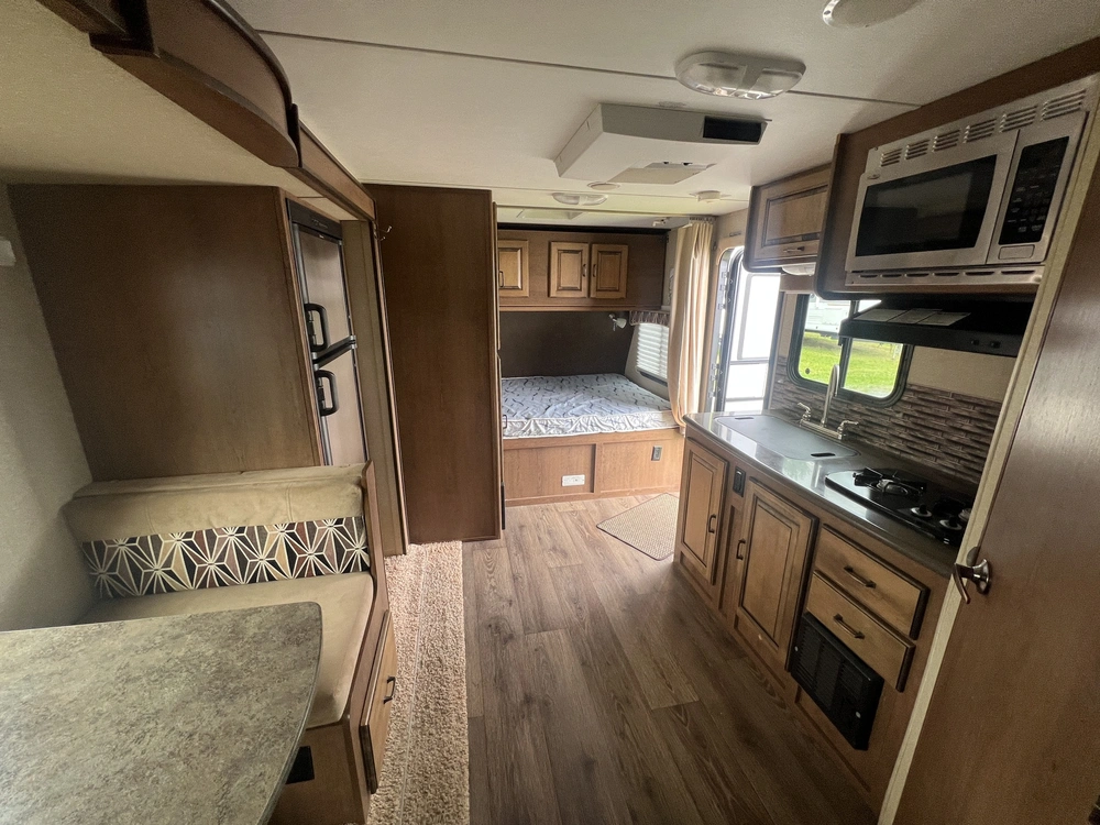 2013 Cruiser Rv Fun Finder 189 Fds alt