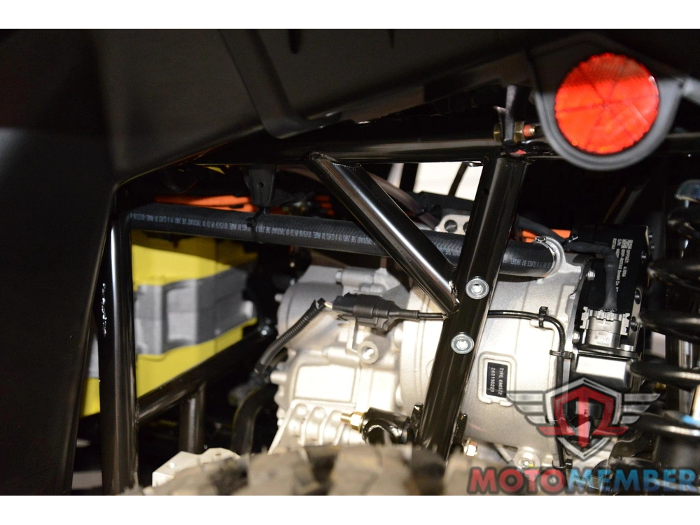 2026 Can-am Outlander Electric alt