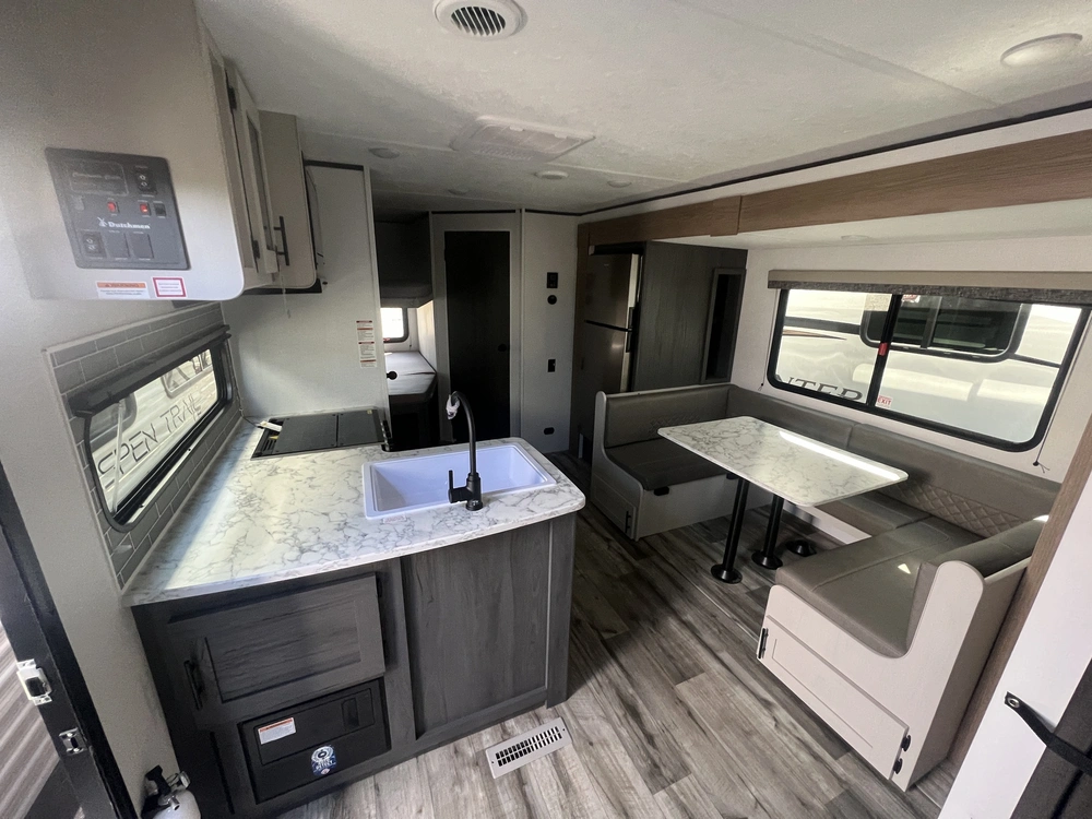 2025 Dutchmen Aspen Trail 23bh alt