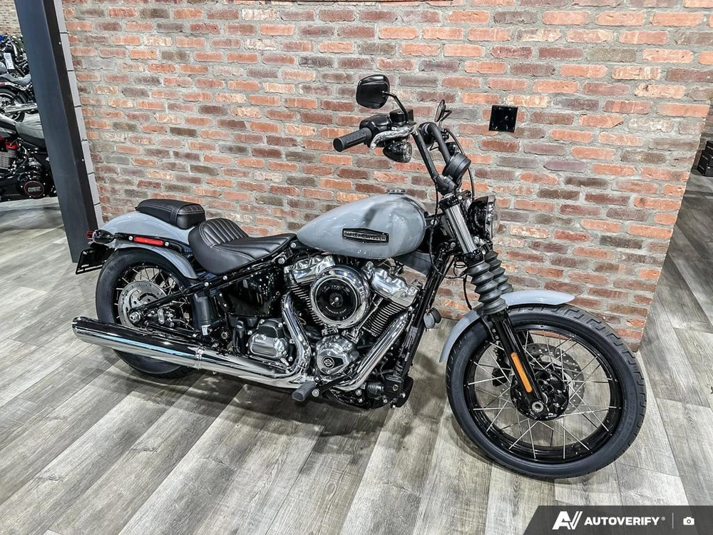 2026 Harley-davidson Street Bob alt