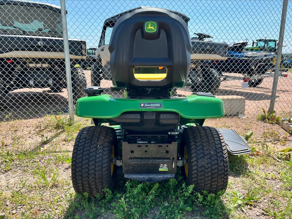 2024 John Deere X350 alt
