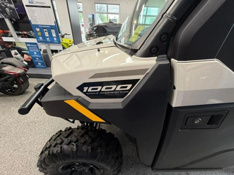 2026 Polaris Polaris Ranger 1000 Premium Cab alt