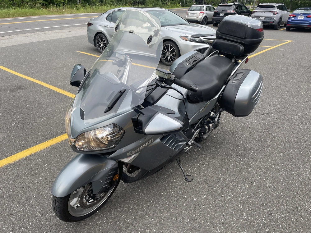 Kawasaki Zg 1400 Concours 2008 alt