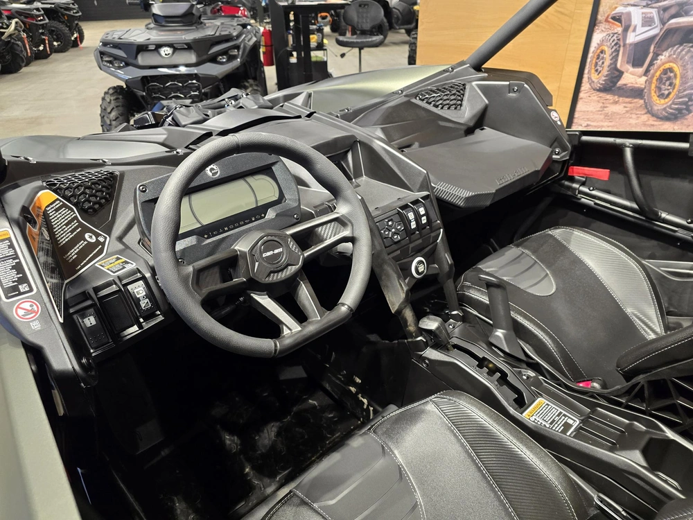 2026 Brp Maverick X3 X Mr 64'' Turbo Rr alt