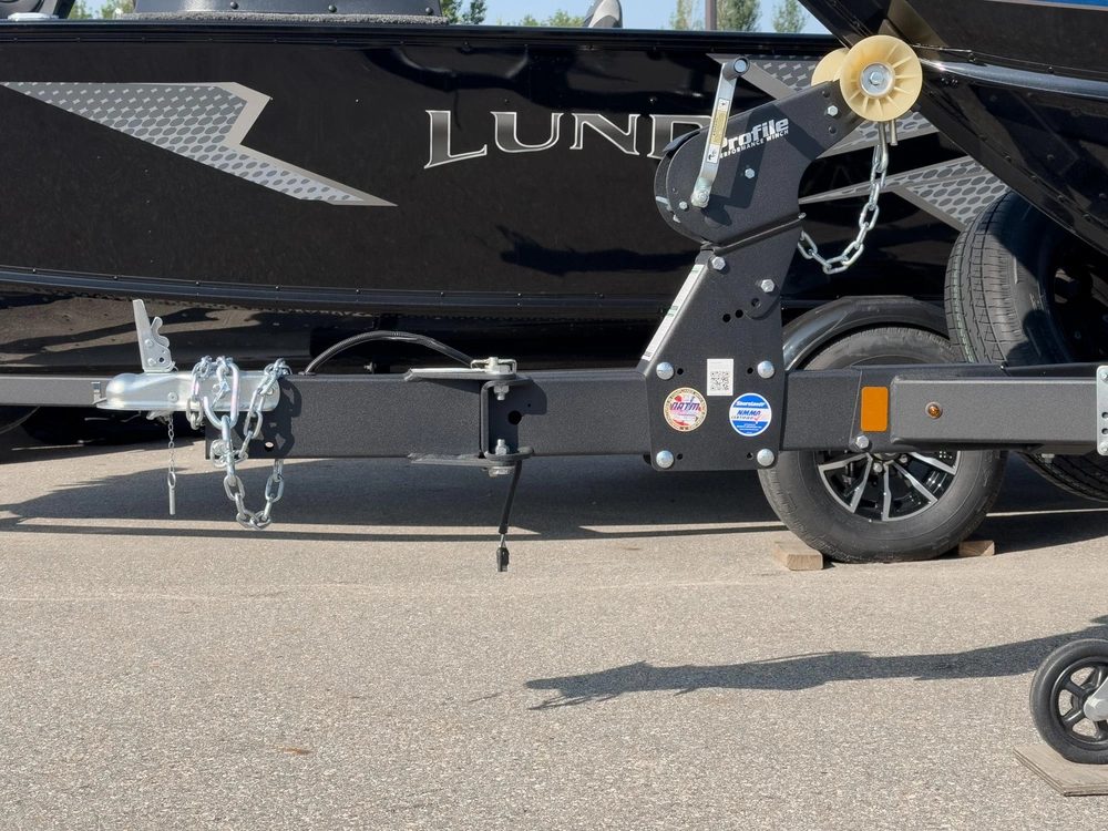 2025 Lund 1775 Impact Xs Sport