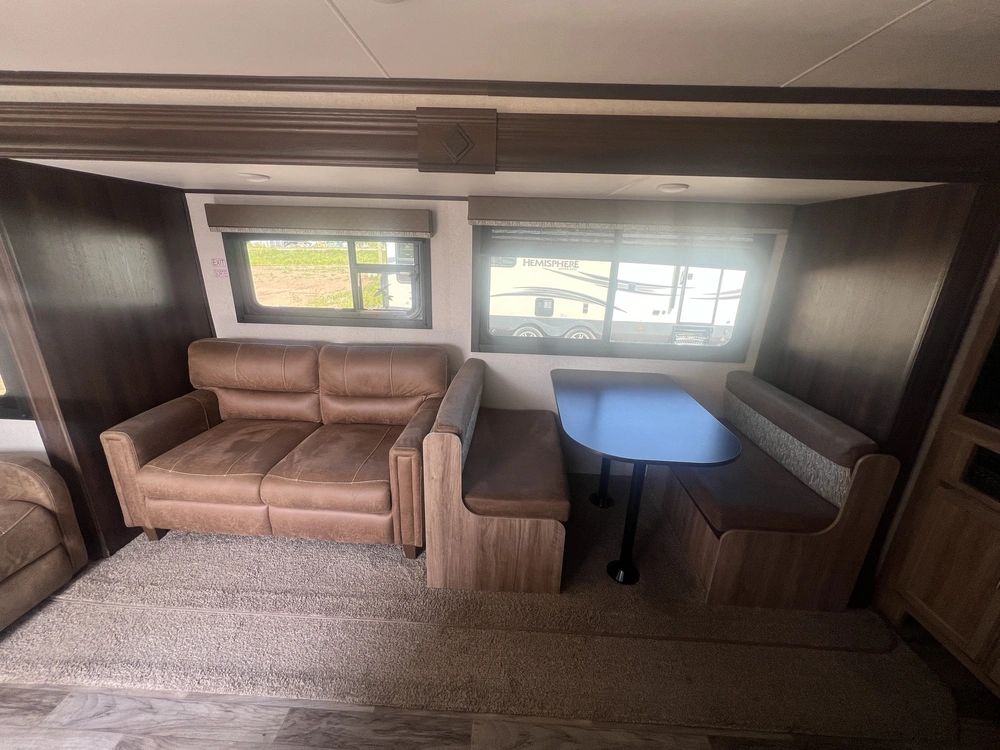 2018 Jayco Jayfeather 27rl alt