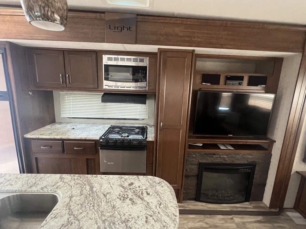 2018 Highland Ridge Rv Open Range 272 Rls alt