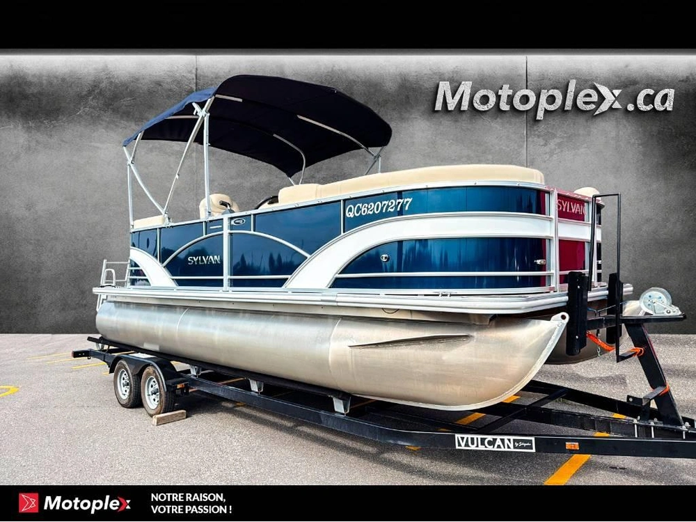 2018 Sylvan Mirage 8520 *liquidation* alt