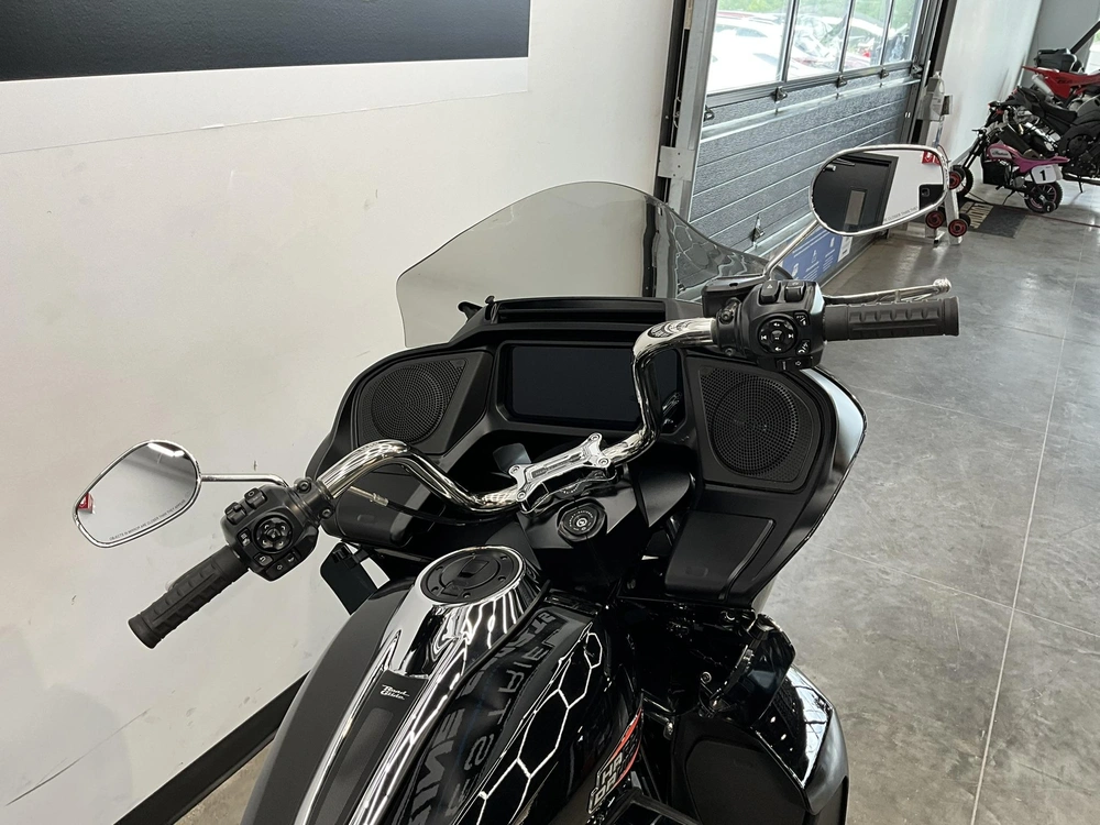 Harley-davidson Road Glide Fltrx 2026 alt
