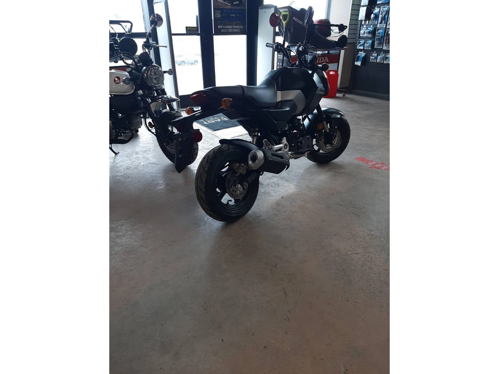 2025 Honda Grom Abs alt
