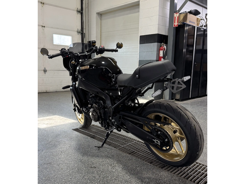 Yamaha Xsr 900 2026 alt