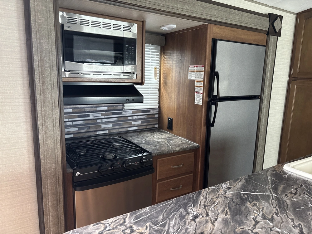 2016 Keystone Rv Springdale 287rb alt