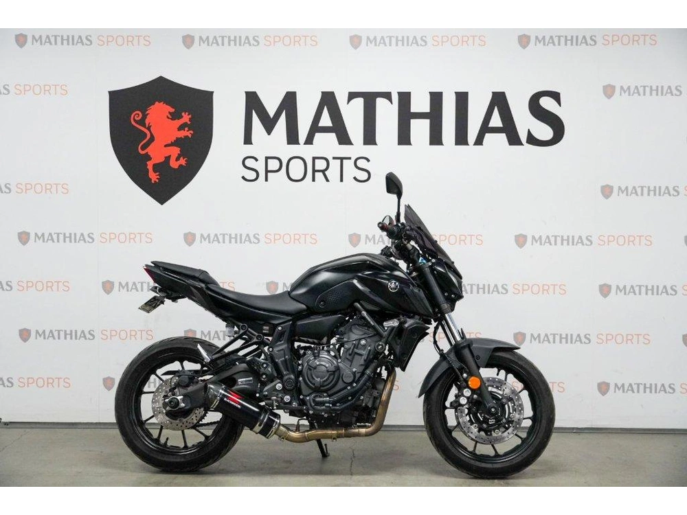 2021 Yamaha Mt-07 alt