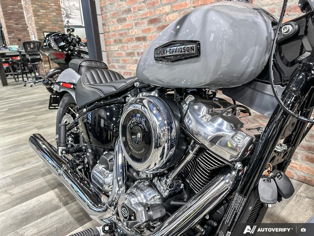 2026 Harley-davidson Street Bob alt