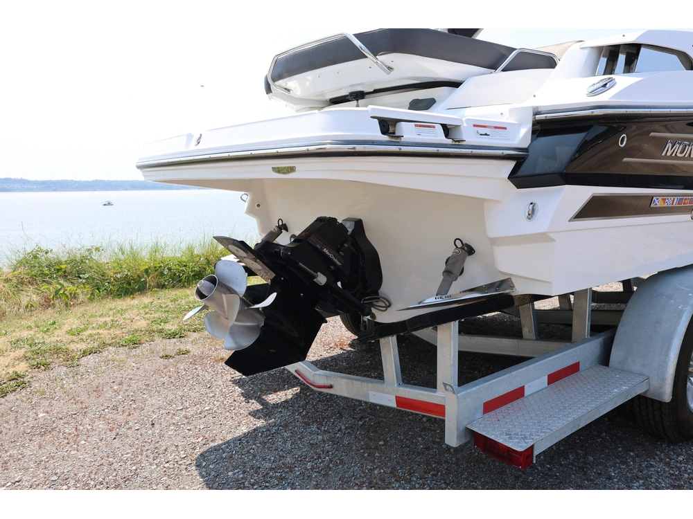 Monterey Boats 298ss 2022 alt