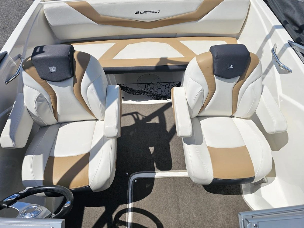 2014 Larson Lx195s alt