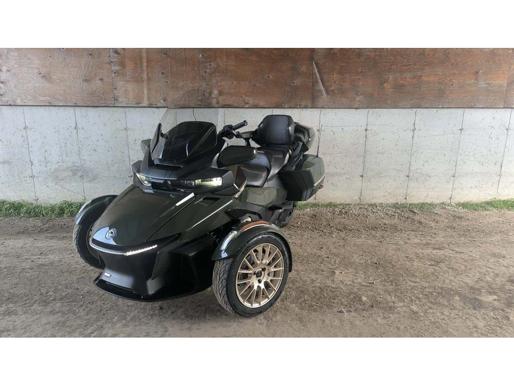 Can-am Rt Sea-to-sky Used 2023 alt