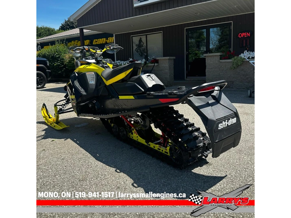 2022 Ski-doo Renegade X-rs 850 E-tec 137 alt