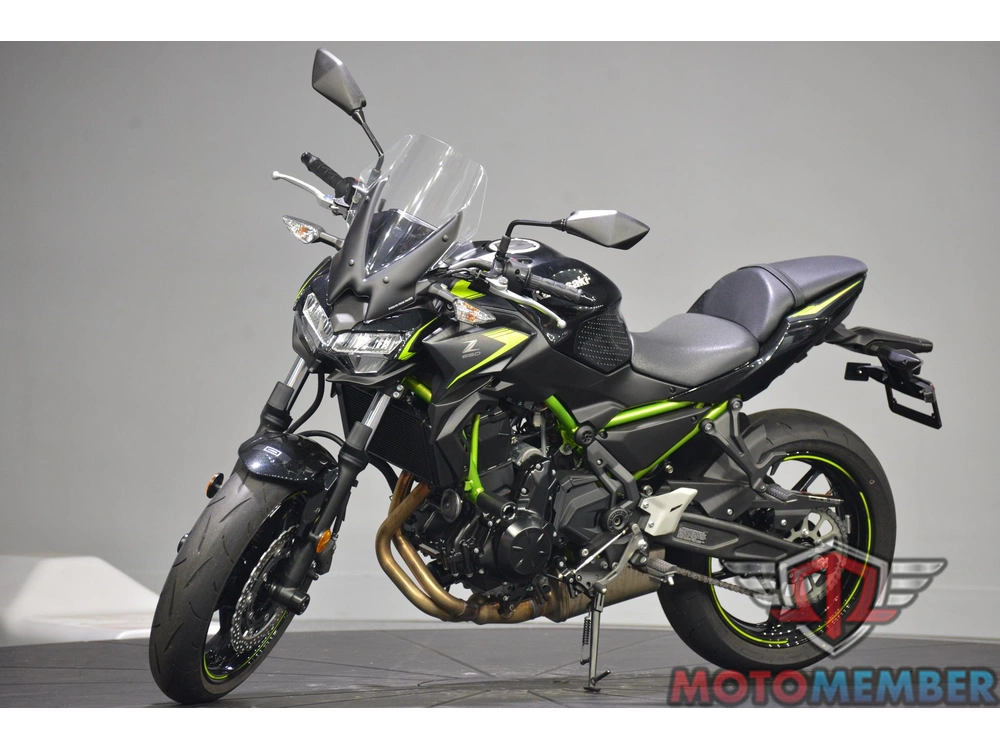 2022 Kawasaki Z650 alt