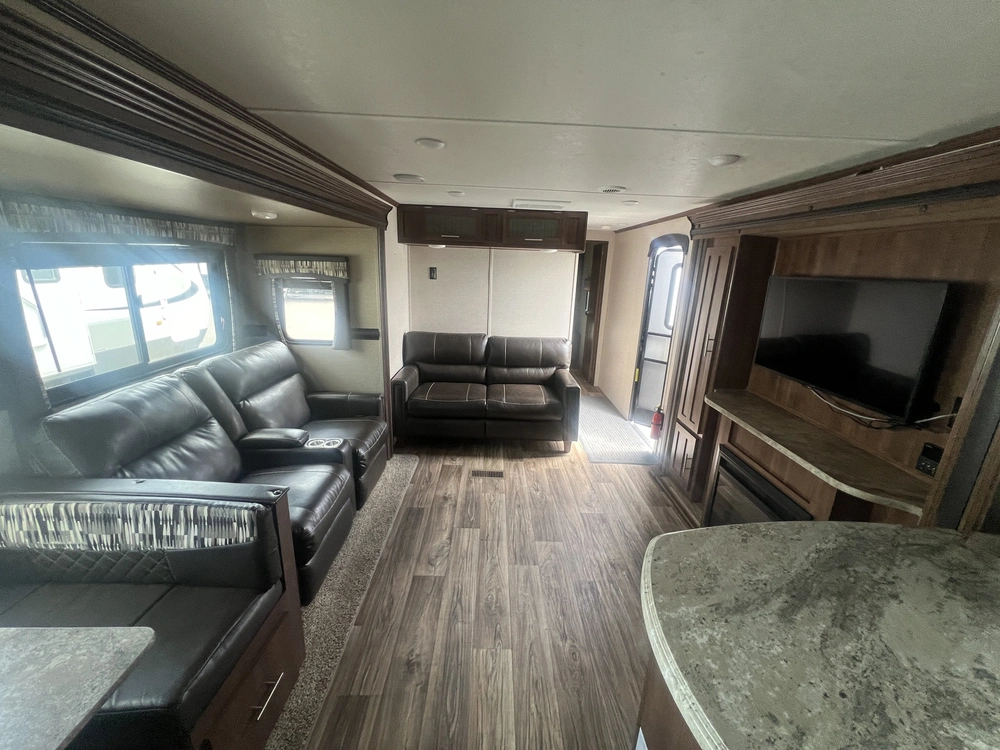 2018 Crossroads Volante 30rk alt