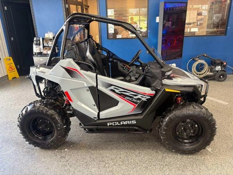 2024 Polaris Polaris Rzr 200 alt