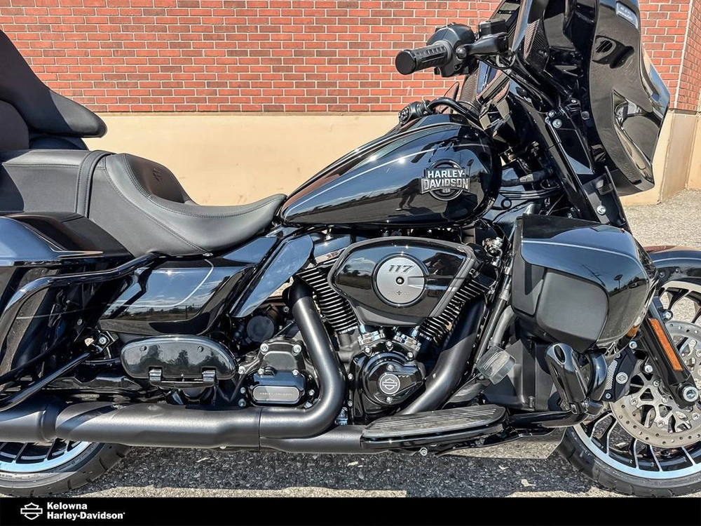 2026 Harley-davidson Flhxl - Street Glide® Limited alt