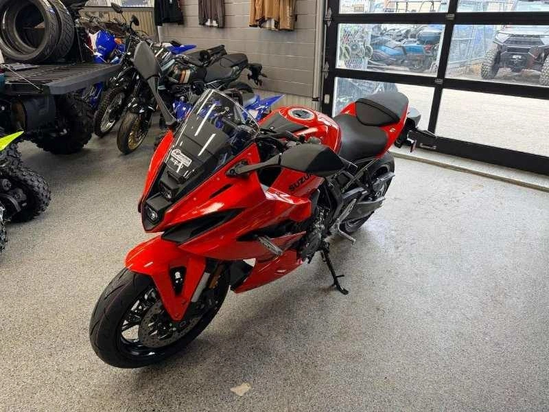 2026 Suzuki Suzuki Gsx8rm6 alt
