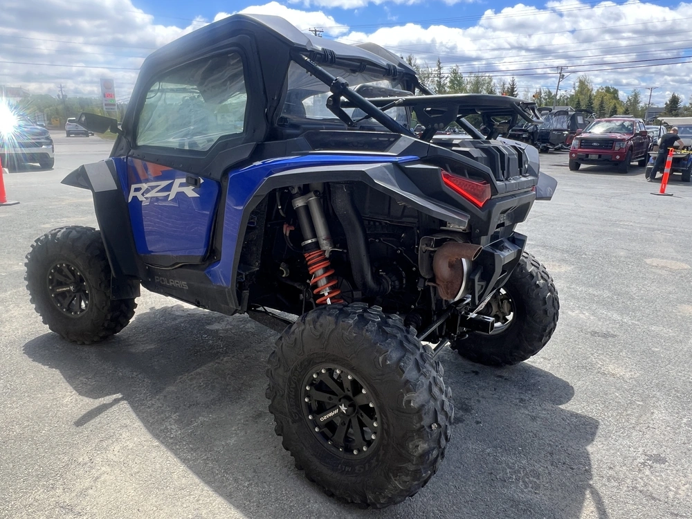 2025 Polaris Rzr Xp 1000 Ultimate alt