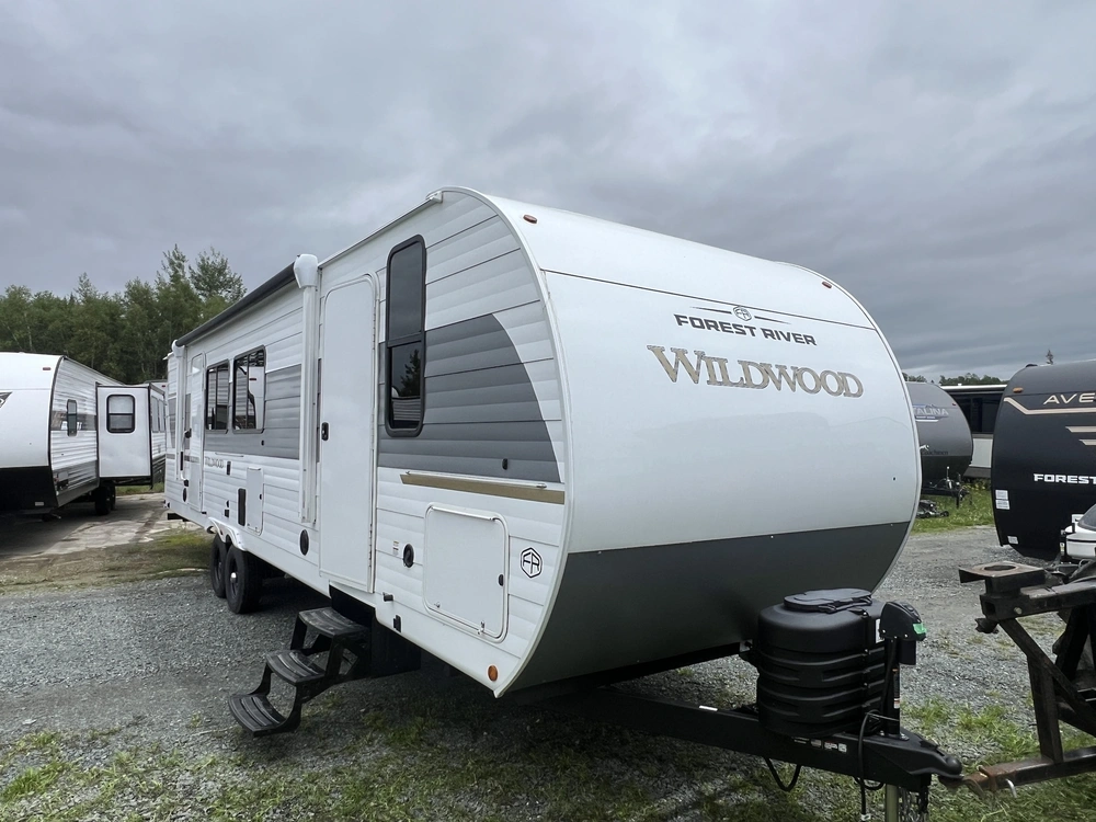 2026 Forest River Wildwood 300 Ice alt