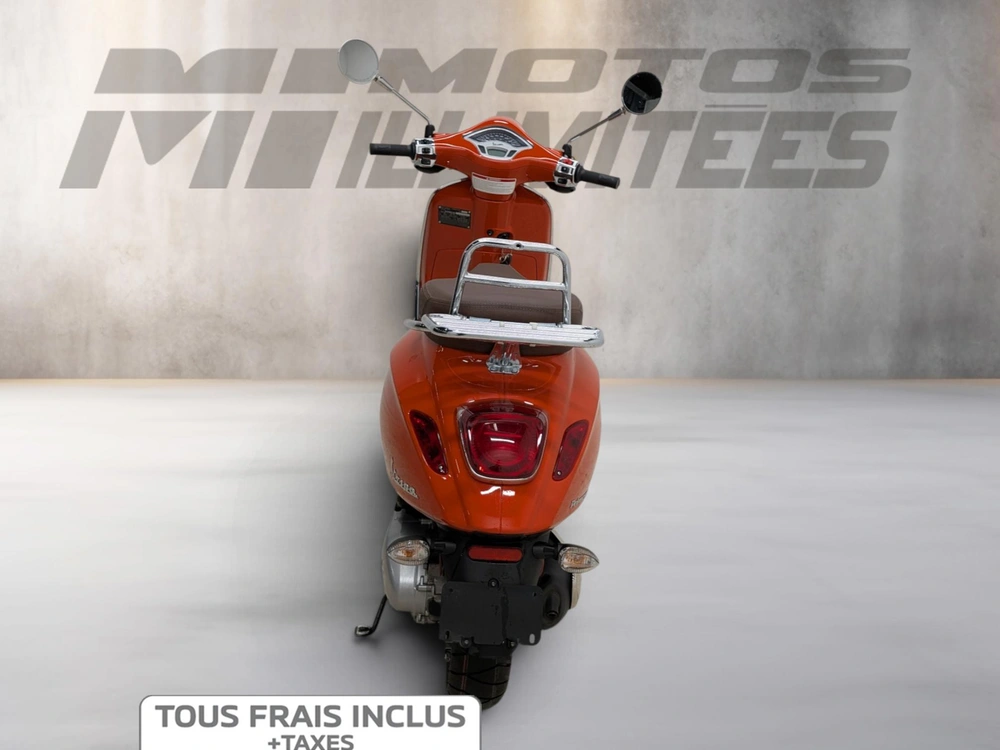 Vespa Primavera 150 2021 alt
