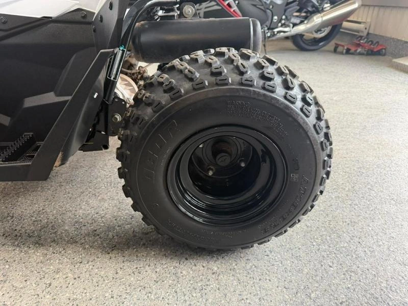 2023 Polaris Polaris Outlaw 70 alt