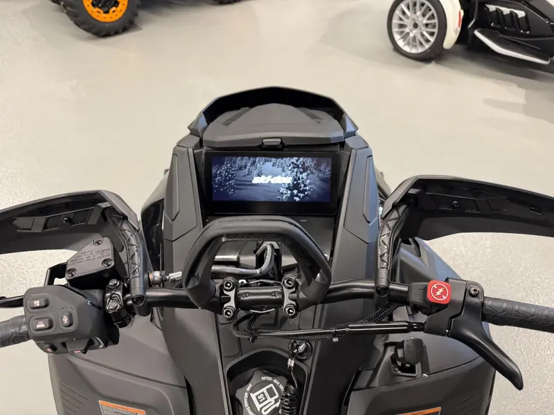 Ski-Doo EXPEDITION XTREME TURBO R 2027