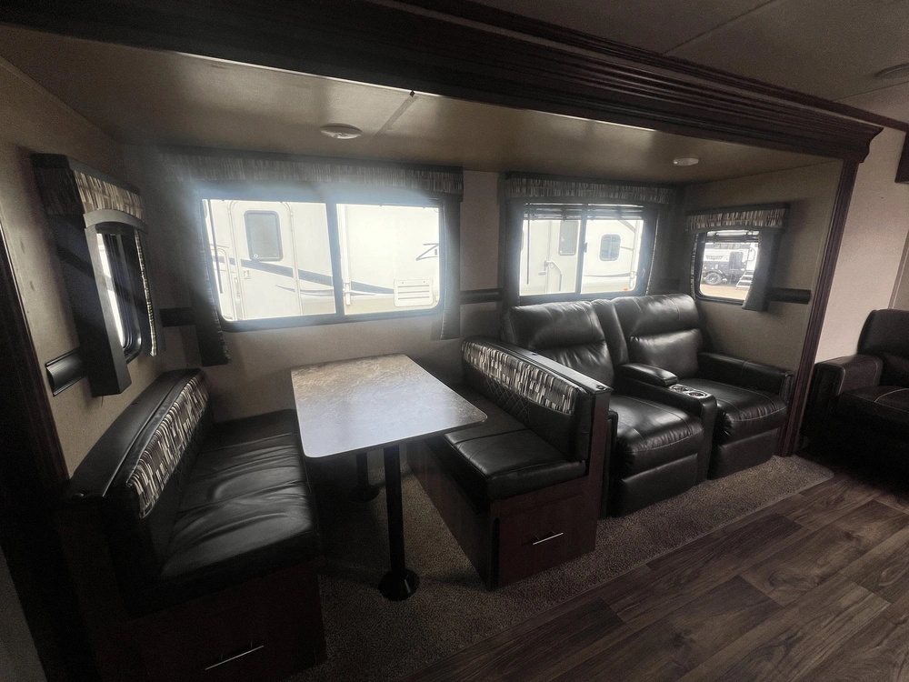 2018 Crossroads Volante 30rk alt
