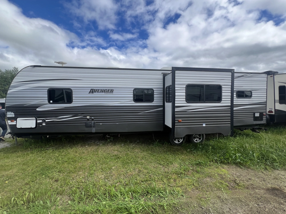 2019 Forest River Prime Time Avenger 31 Rkd alt