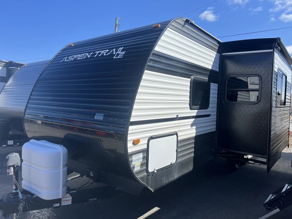2025 Dutchmen Aspen Trail 23bh alt