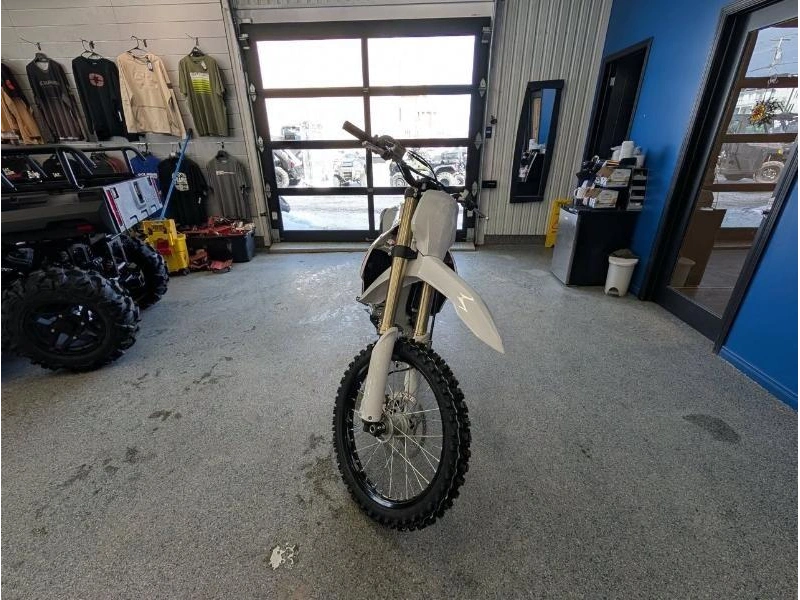 2026 Yamaha Yamaha Yz 450f 70 Th Anniversary alt