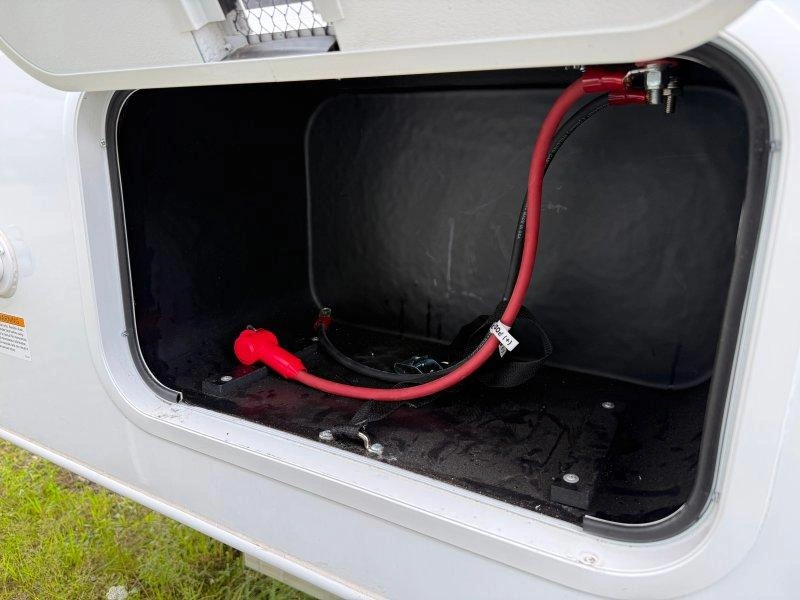 Lance Camper Lance Sq610 2027 alt