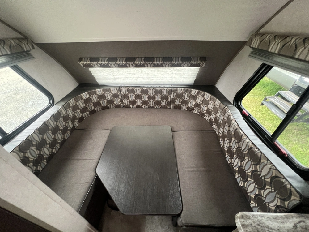2018 Forest River R-pod Rp176 alt