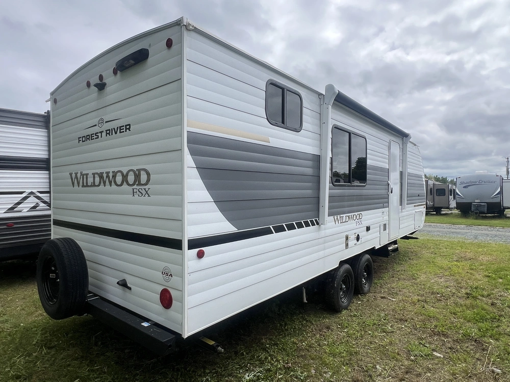 2026 Forest River Wildwood Fsx 266 Bhle alt
