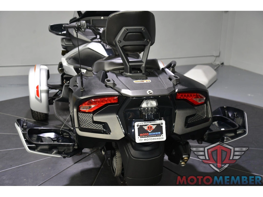 2022 Can-am Spyder Rt alt