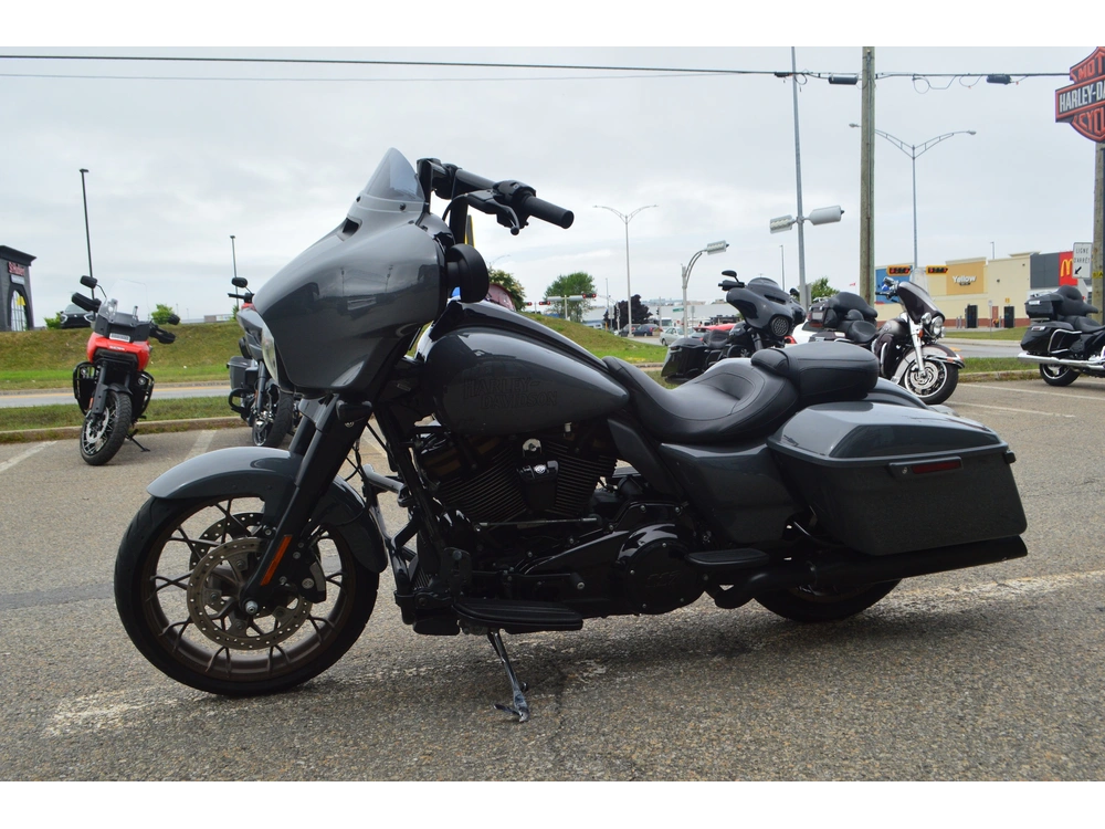 2022 Harley-davidson Flhxst alt