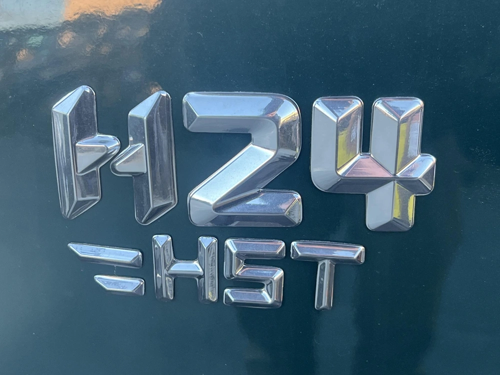2026 Solis H24 Hst alt