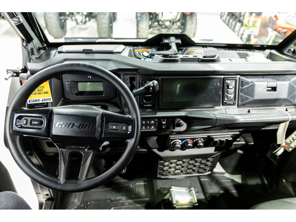 2026 Can-am Defender Ltd Hd11 8jtd alt