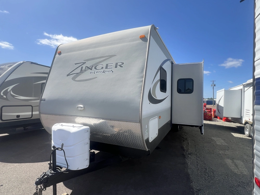 2014 Crossroads Zinger 310sb alt