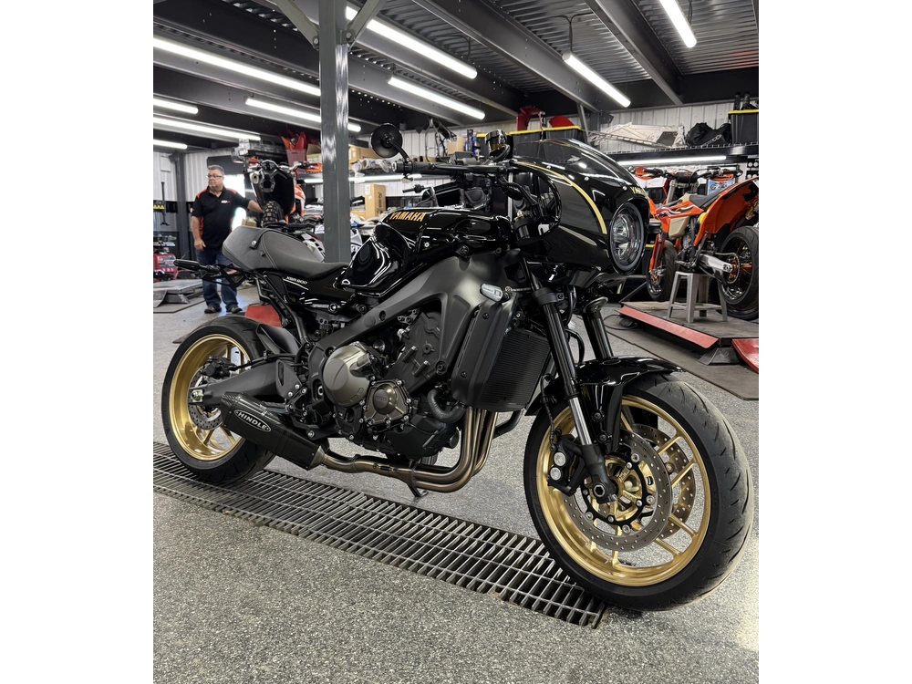 Yamaha Xsr 900 2026 alt