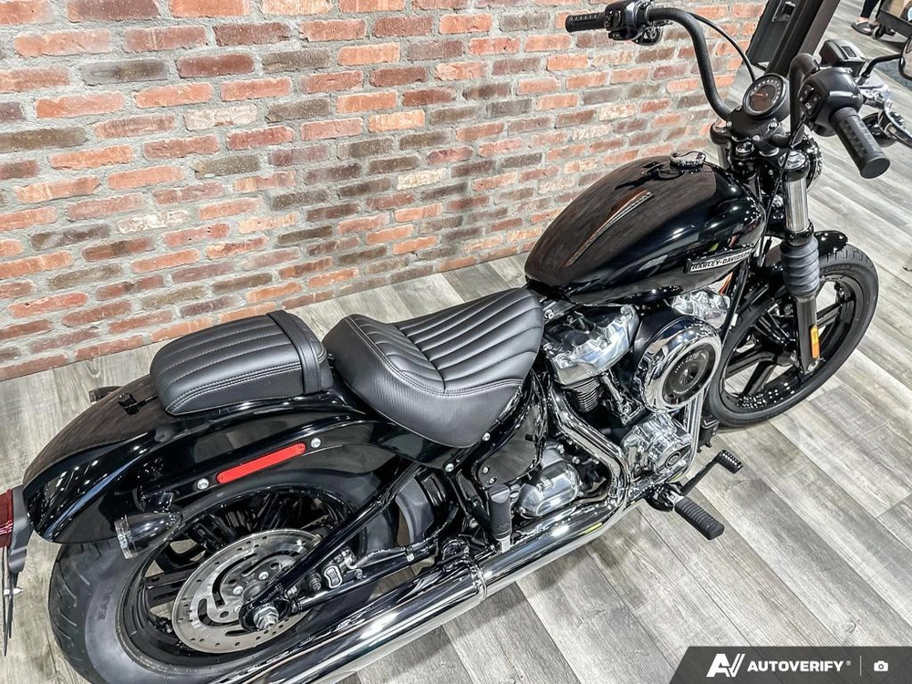 2026 Harley-davidson Street Bob alt