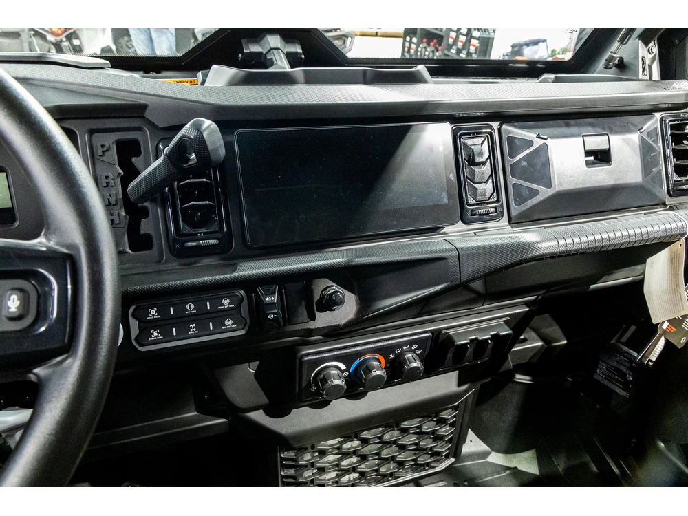 2026 Can-am Defender Ltd Hd11 8jtd alt